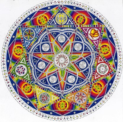 Siebenstern Mandala mit Triskelen und Runen
